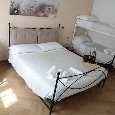 Guest House Simonazzi Реджо-нель-Емілія Екстер'єр фото