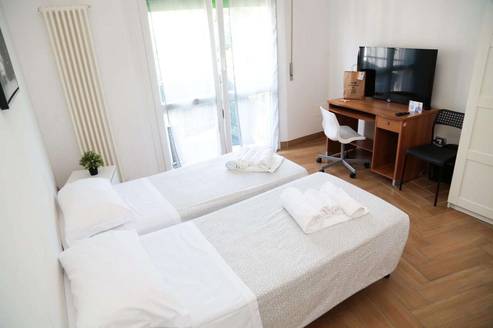 Guest House Simonazzi Реджо-нель-Емілія Екстер'єр фото